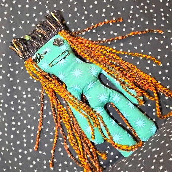 Voodoo Doll - Picture 1 of 4